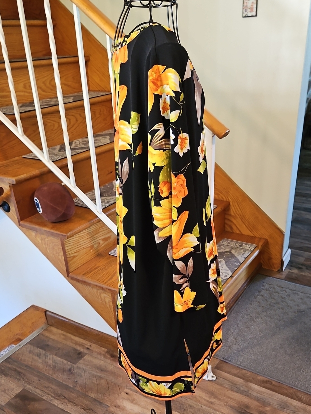 👚Susan Graver Black Long-Sleeve Tunic with Yellow & Orange Floral Print - Picture 6 of 9